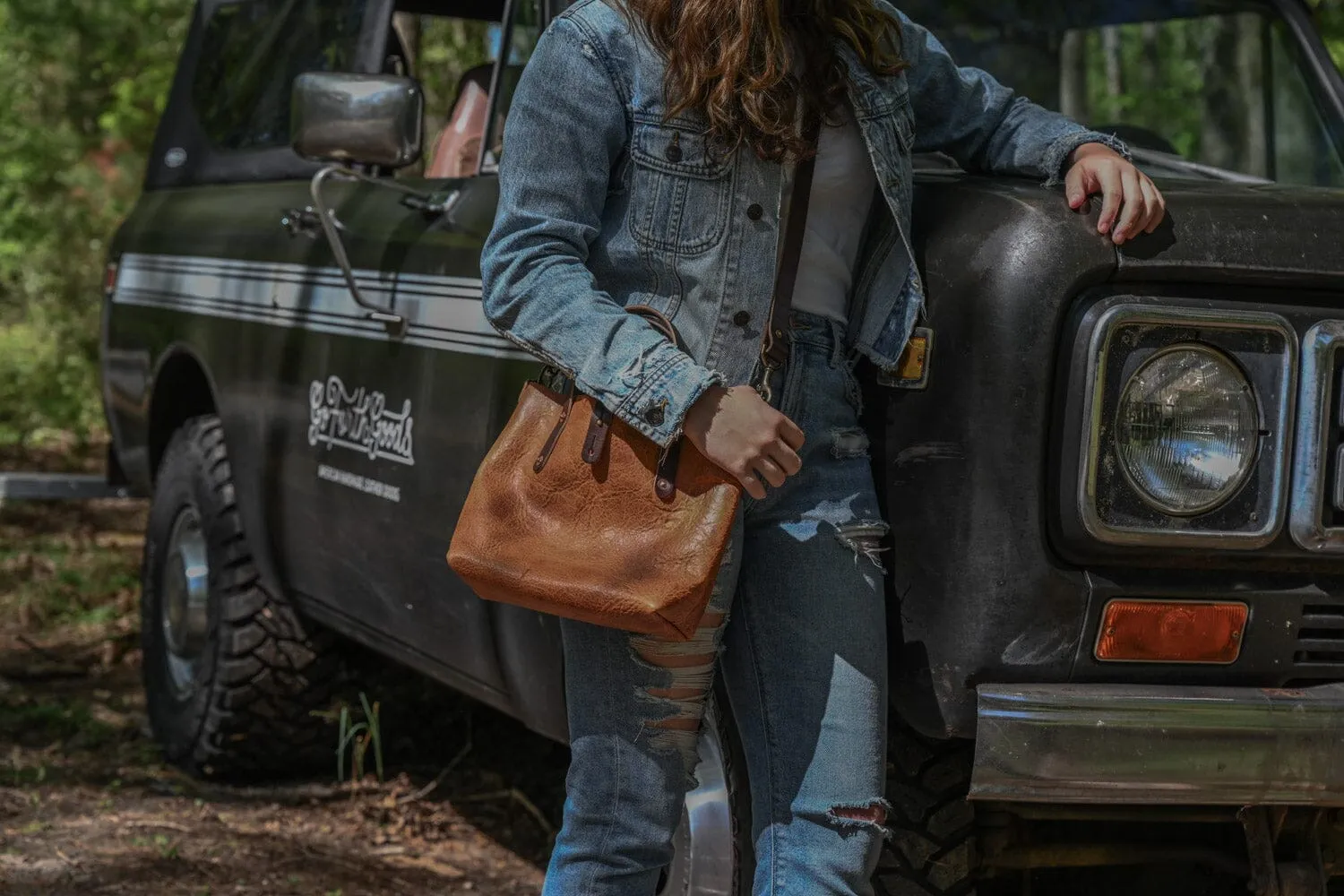 AVERY LEATHER TOTE BAG - MINI CROSSBODY - PEANUT BISON