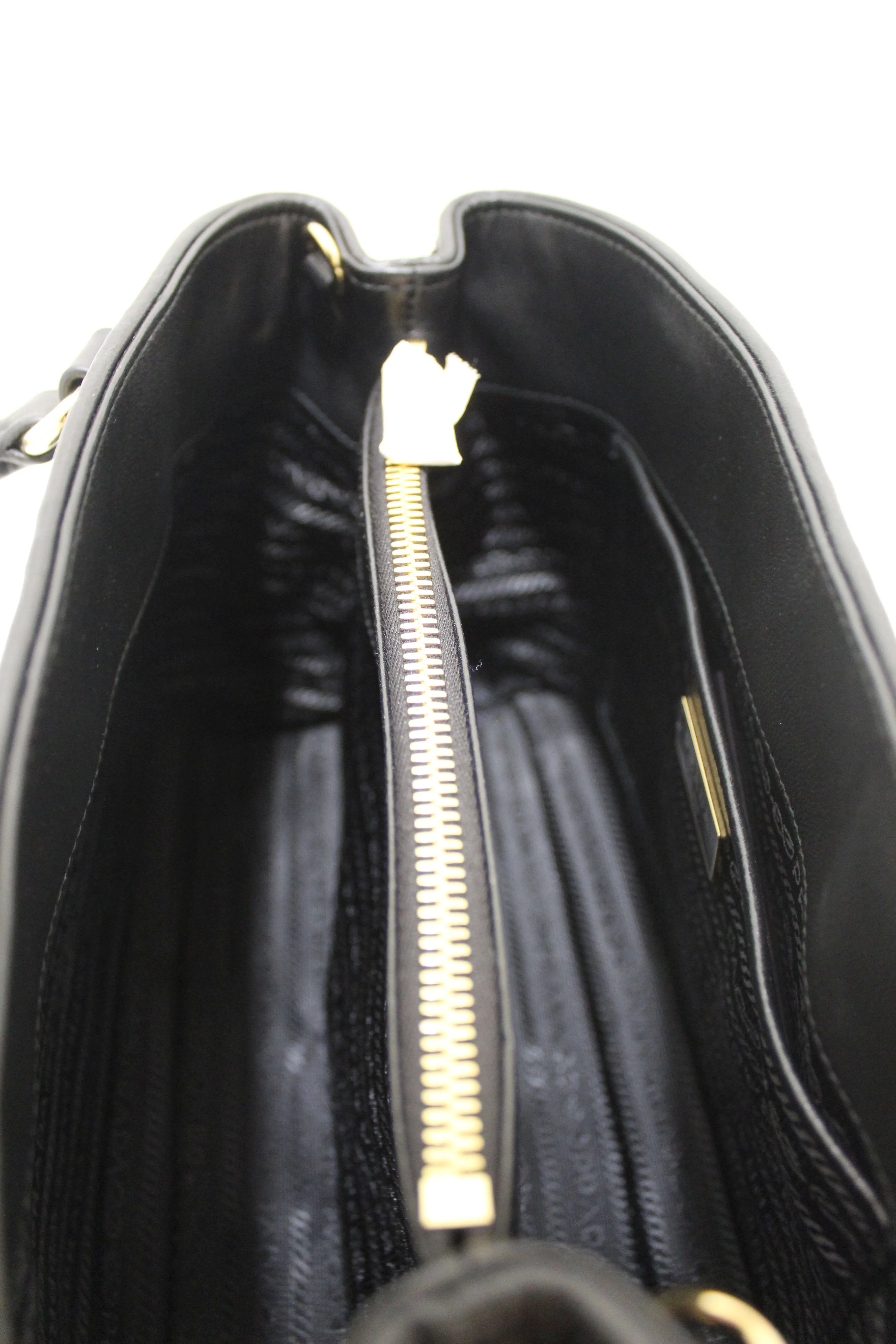 NEW Authentic Prada Black Nylon Gaufre Small Tote Crossbody Bag