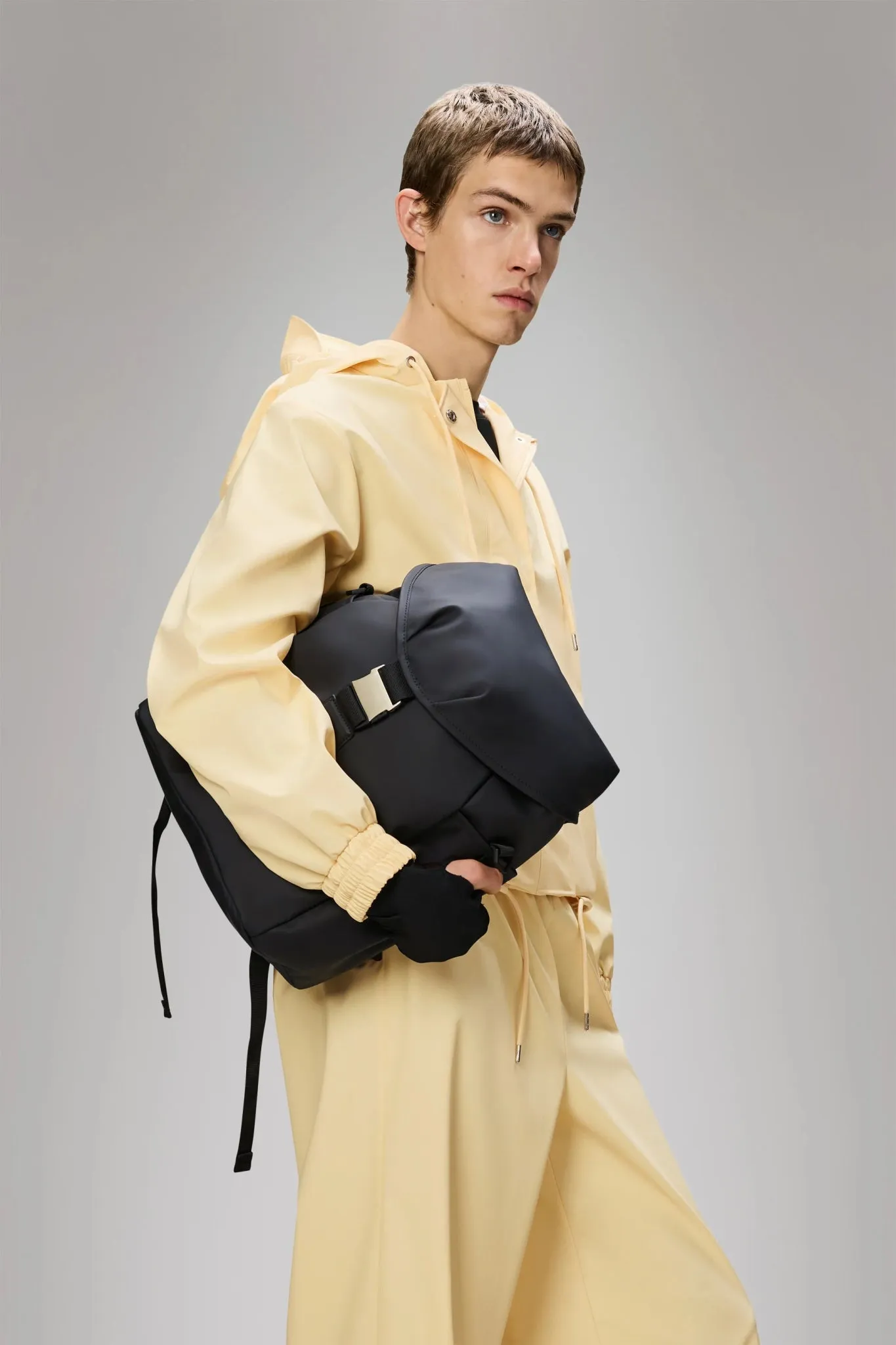 RAINS VALERA BUCKET Backpack W3