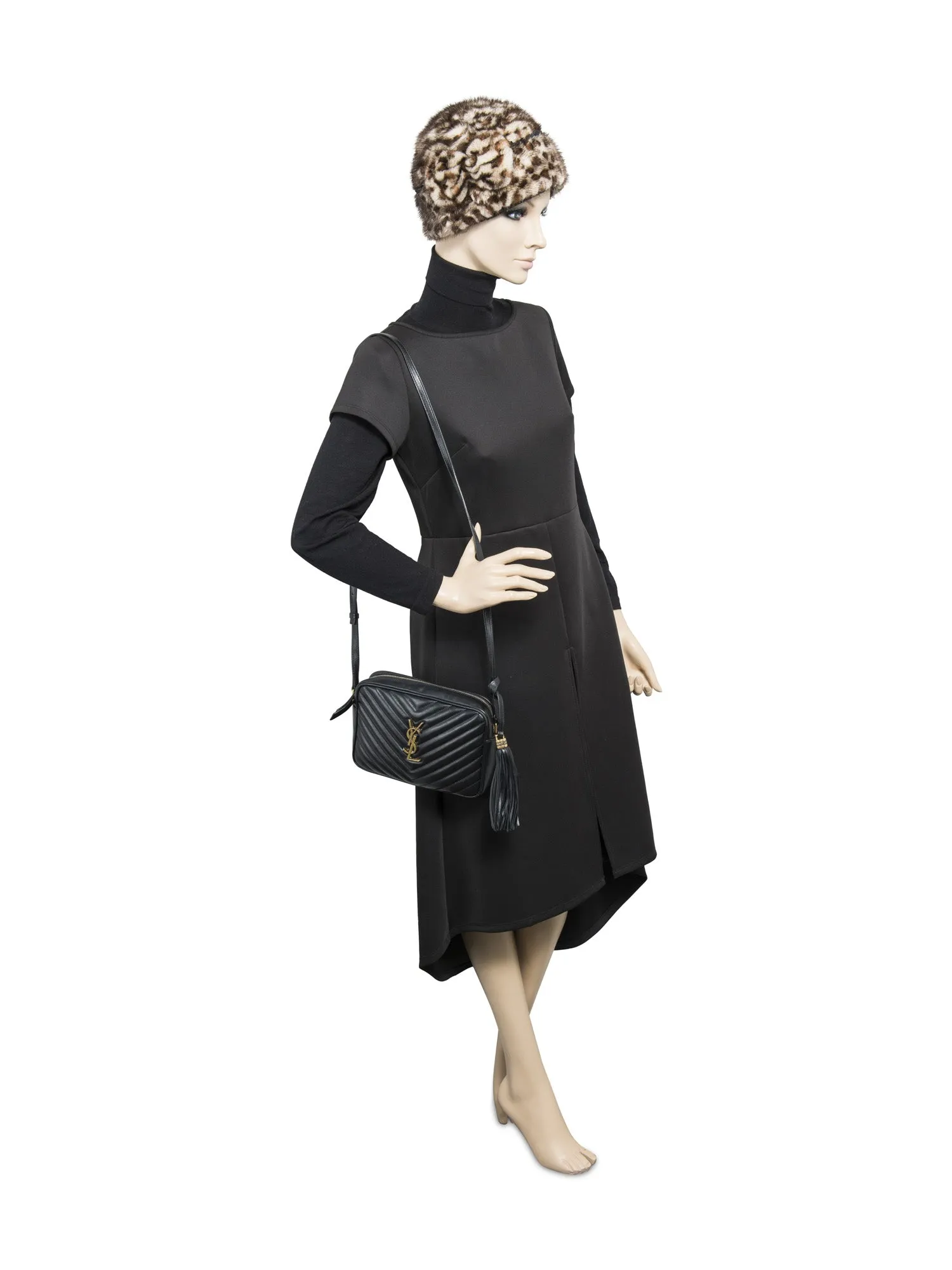 Yves Saint Laurent Logo Quilted Leather Medium Lou Camera Bag Black